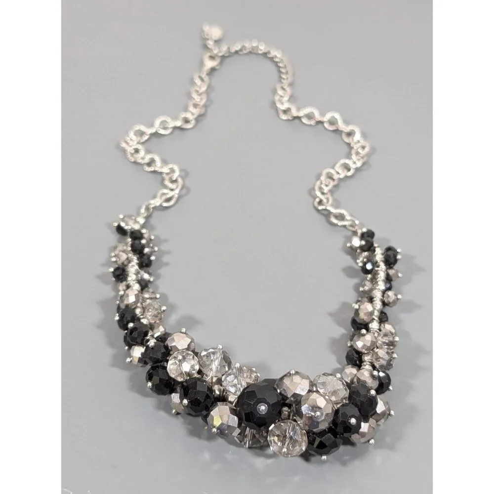 Simply Vera Wang Black Gray Faceted Glass Bead Cluster Statement Neckalce Goth‎